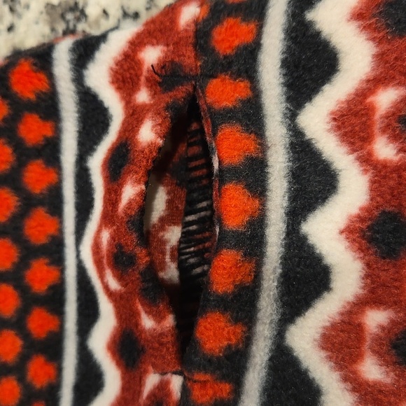 CUDDL DUDS AZTEC FLEECE HOODED WATERFALL OPEN CARDIGAN. SIZE SMALL/ MEDIUM. - Picture 5 of 8